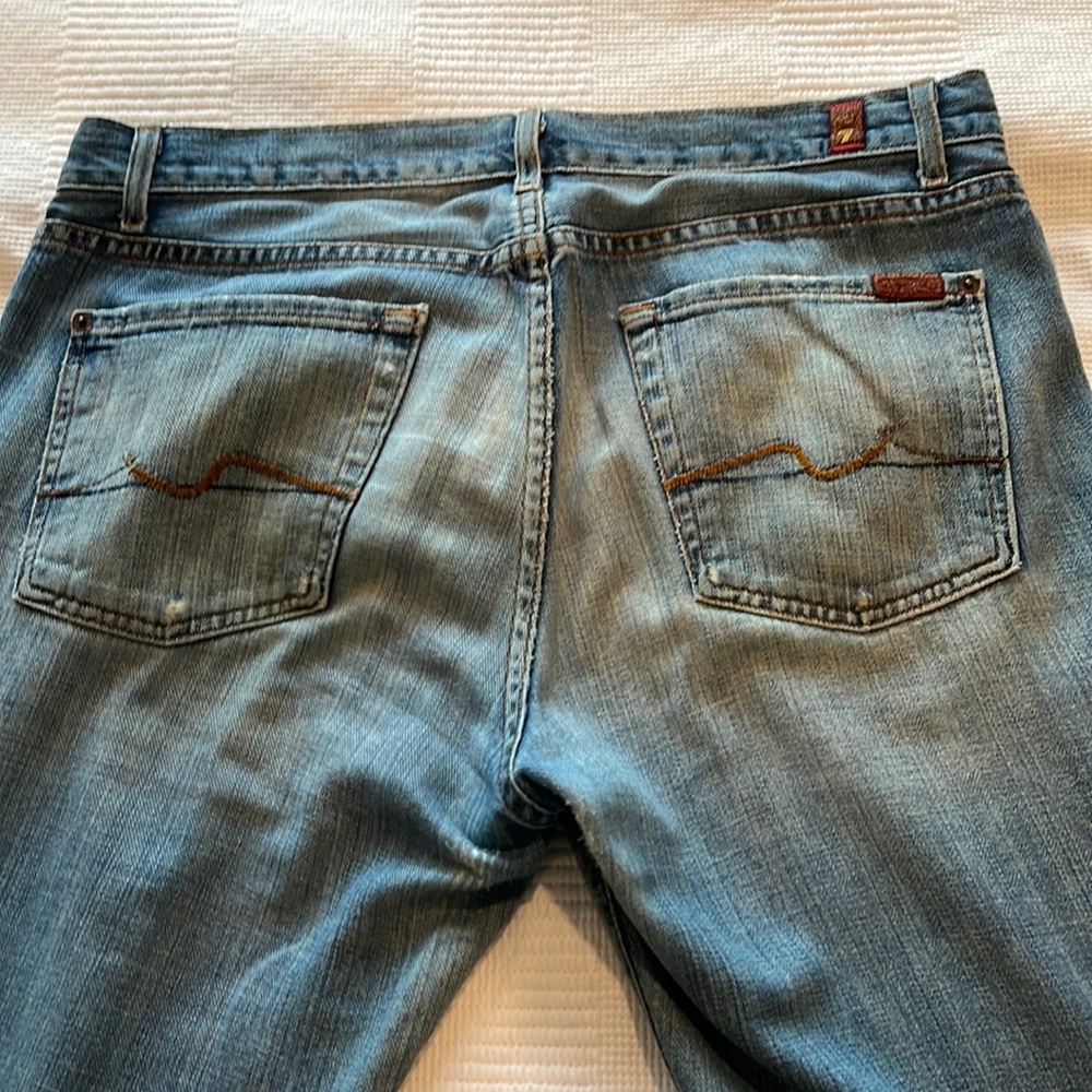 Men’s 7 for all mankind jeans. 32”x32”, button fly, very soft denim.